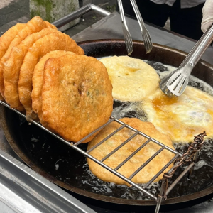 网红四川葱香肉饼技术配方葱油饼煎饼馅饼资料教程培训方法视频教-料星球资源社